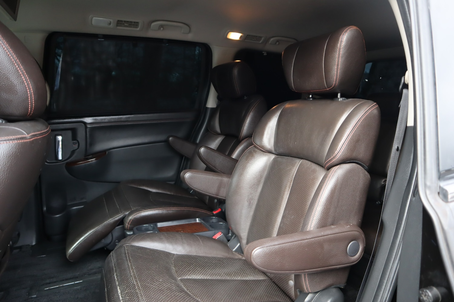 Used Nissan Elgrand 2011 for sale - 77190341: Photo 12