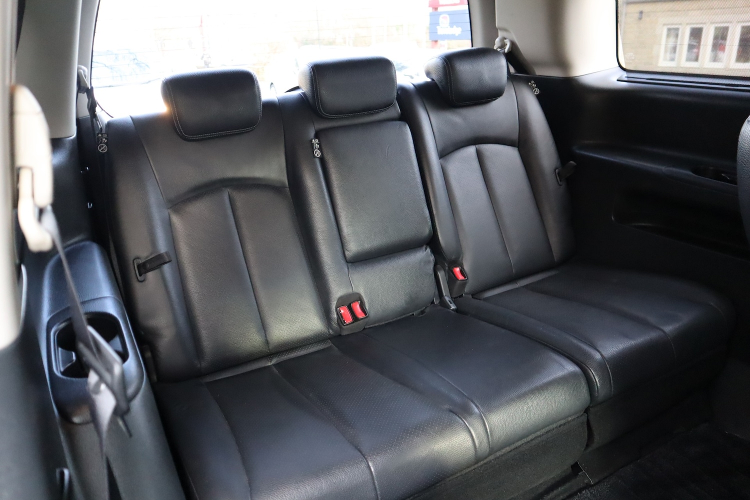 Used Nissan Elgrand 2013 for sale - 77202873: Photo 11