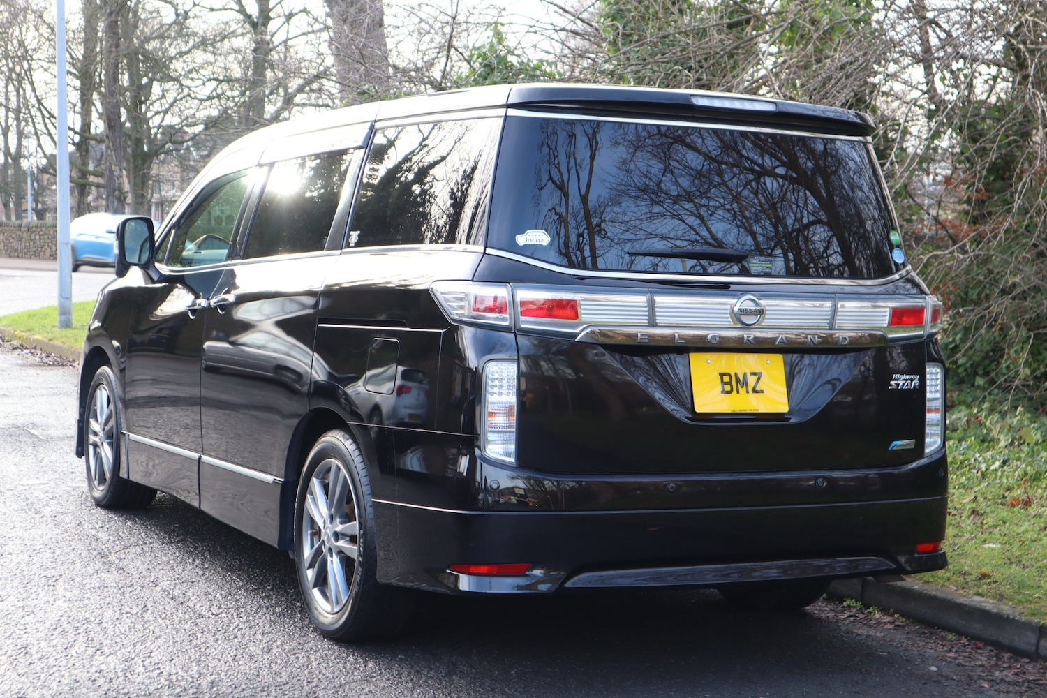 Used Nissan Elgrand 2013 for sale - 77202873: Photo 5