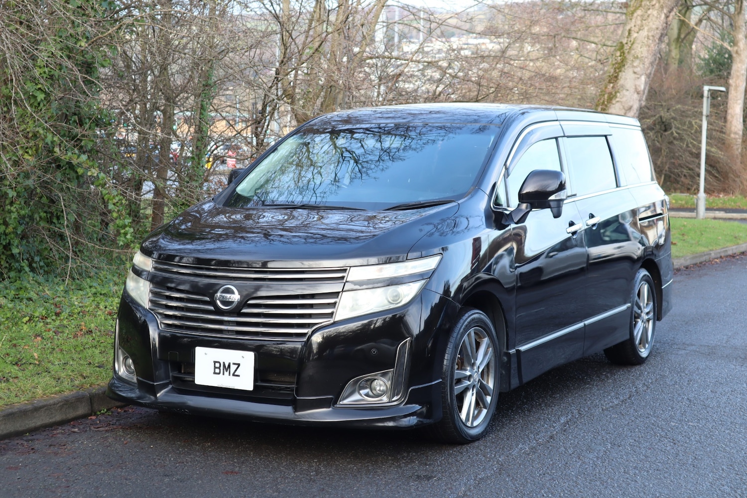 Used Nissan Elgrand 2013 for sale - 77202873: Photo 7
