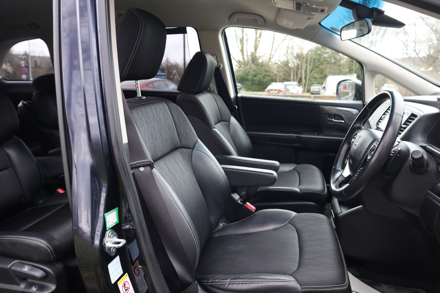 Used Honda Odyssey 2014 for sale - 77784819: Photo 9