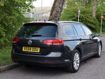 Used Volkswagen Passat 2018 for sale - 74452464: Photo