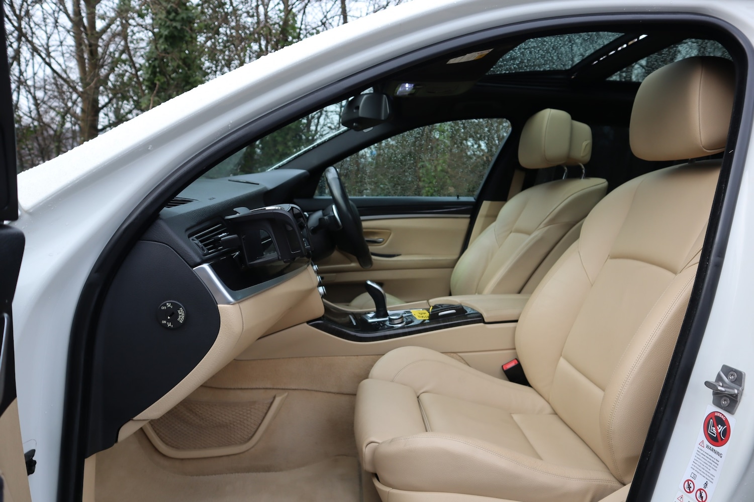 Used BMW 5 Series 2010 for sale - 77127385: Photo 12