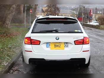 Used BMW 5 Series 2010 for sale - 77127385: Photo