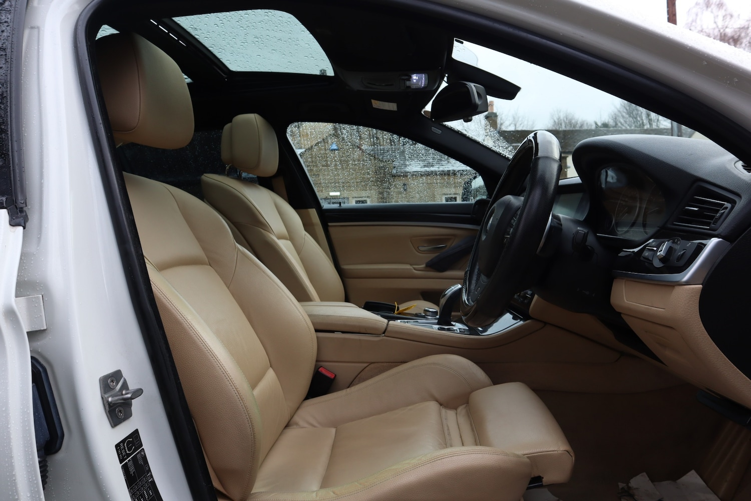 Used BMW 5 Series 2010 for sale - 77127385: Photo 9