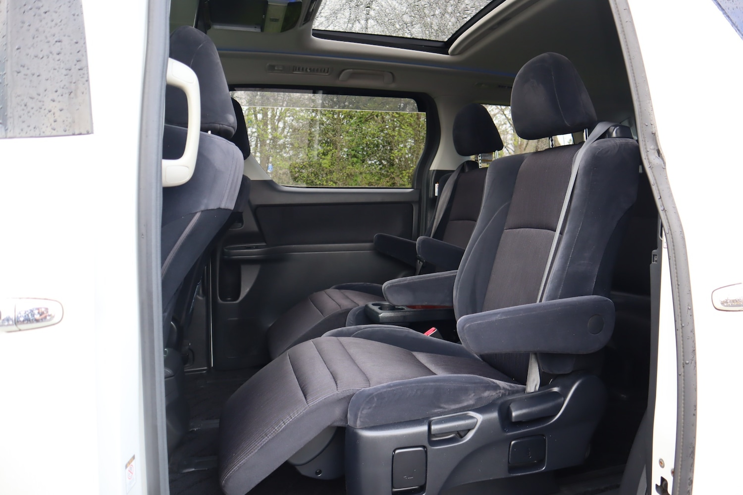 Used Toyota Vellfire 2008 for sale - 78062373: Photo 12