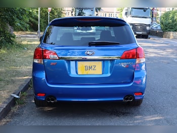 Used Subaru Legacy 2010 for sale - 79170074: Photo