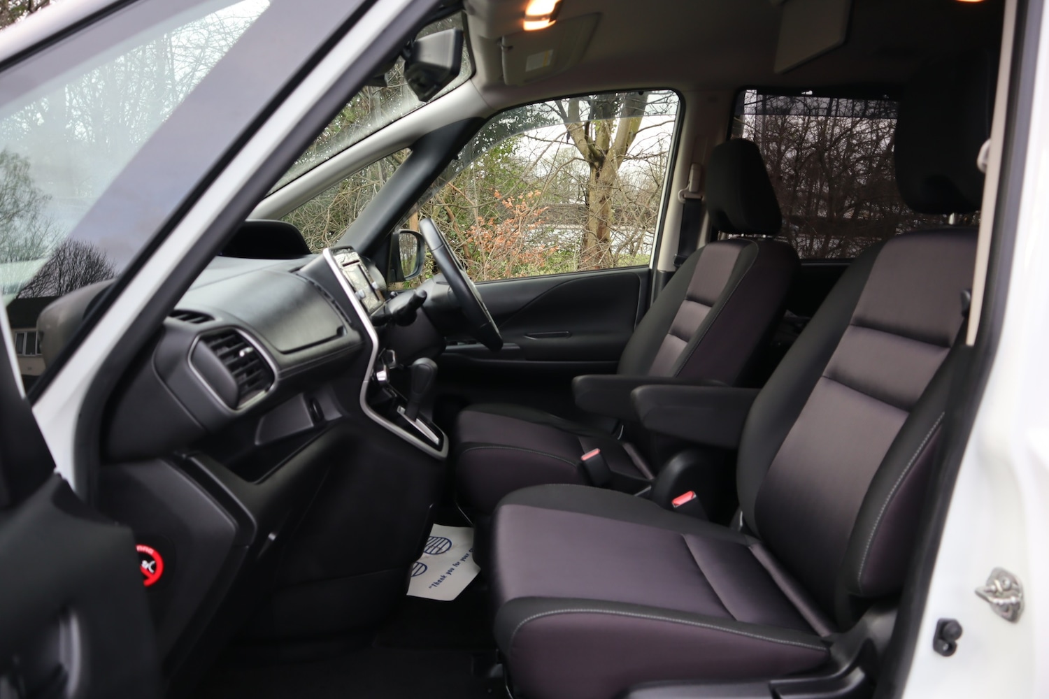 Used Nissan Serena 2019 for sale - 77549264: Photo 13