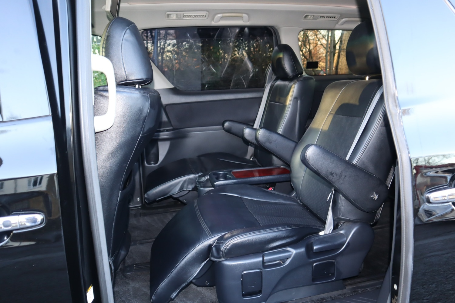 Used Toyota Vellfire 2010 for sale - 77241148: Photo 12