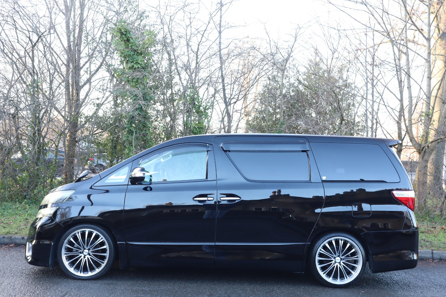 Used Toyota Vellfire 2010 for sale - 77241148: Photo 6