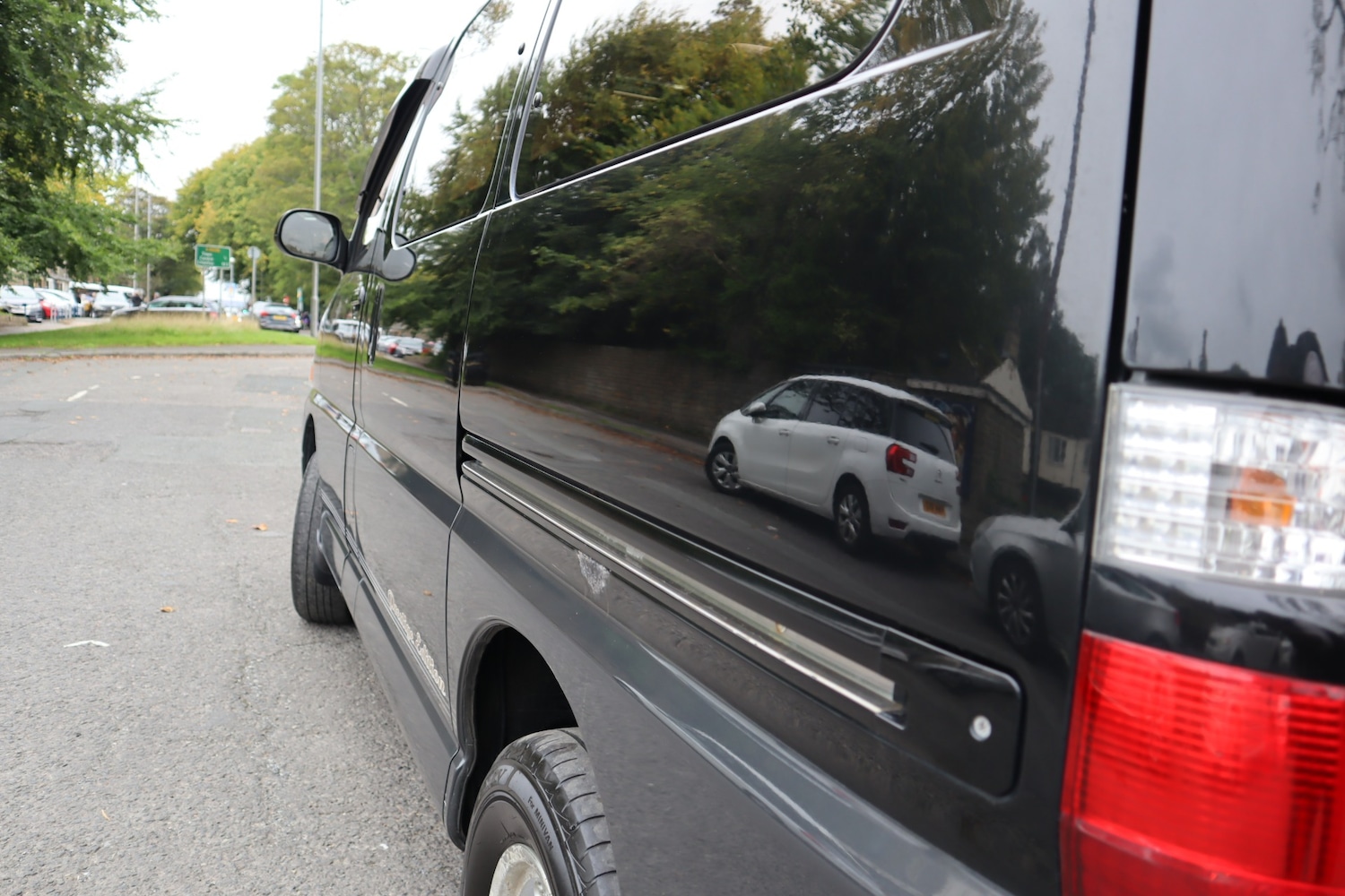 Used Toyota HiAce 2001 for sale - 76108325: Photo 28