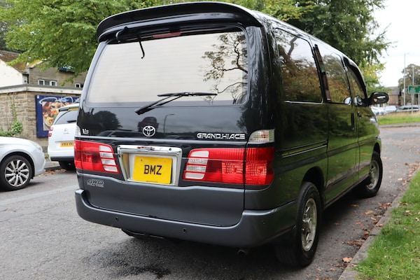 Used Toyota HiAce 2001 for sale - 76108325: Photo 29