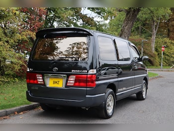 Used Toyota HiAce 2001 for sale - 76108325: Photo