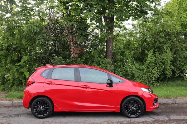 Used Honda Jazz 2018 for sale - 74875918: Photo 2