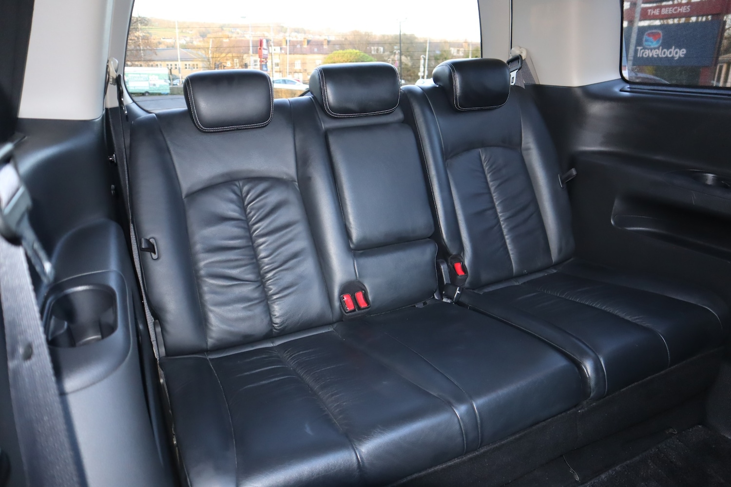 Used Nissan Elgrand 2011 for sale - 77897913: Photo 11