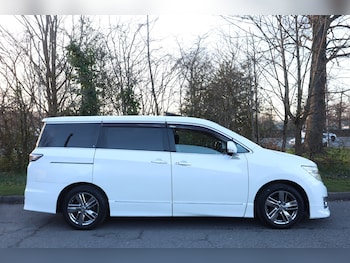 Used Nissan Elgrand 2011 for sale - 77897913: Photo