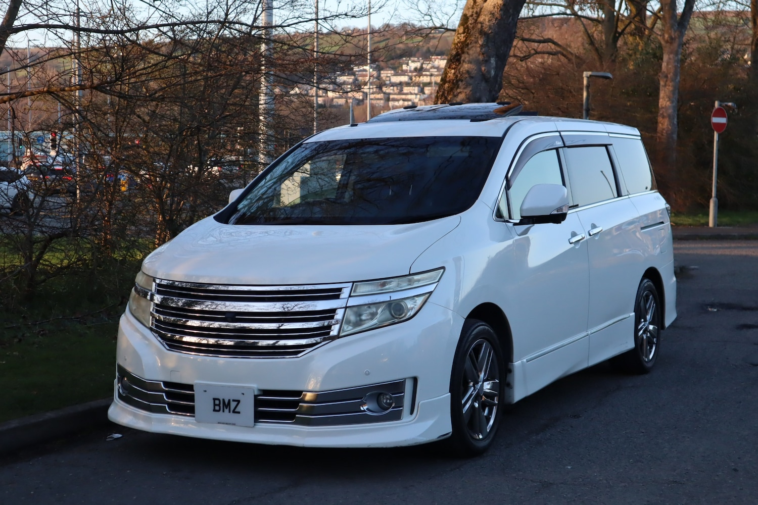 Used Nissan Elgrand 2011 for sale - 77897913: Photo 7