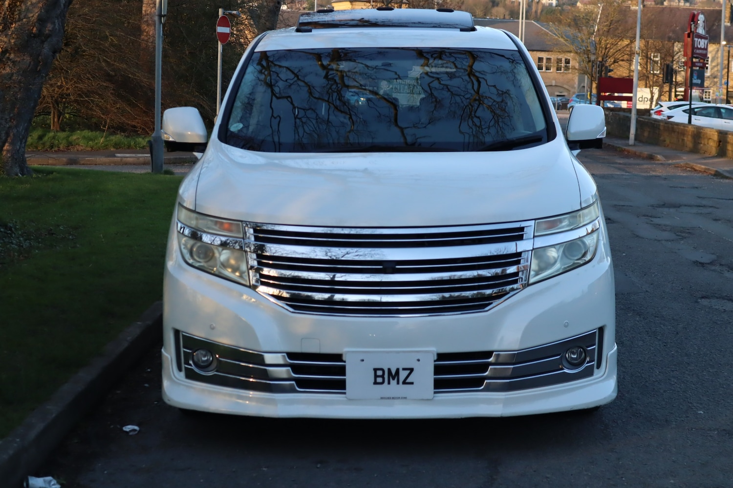 Used Nissan Elgrand 2011 for sale - 77897913: Photo 8