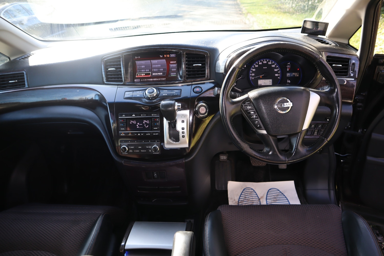 Used Nissan Elgrand 2010 for sale - 77738766: Photo 15