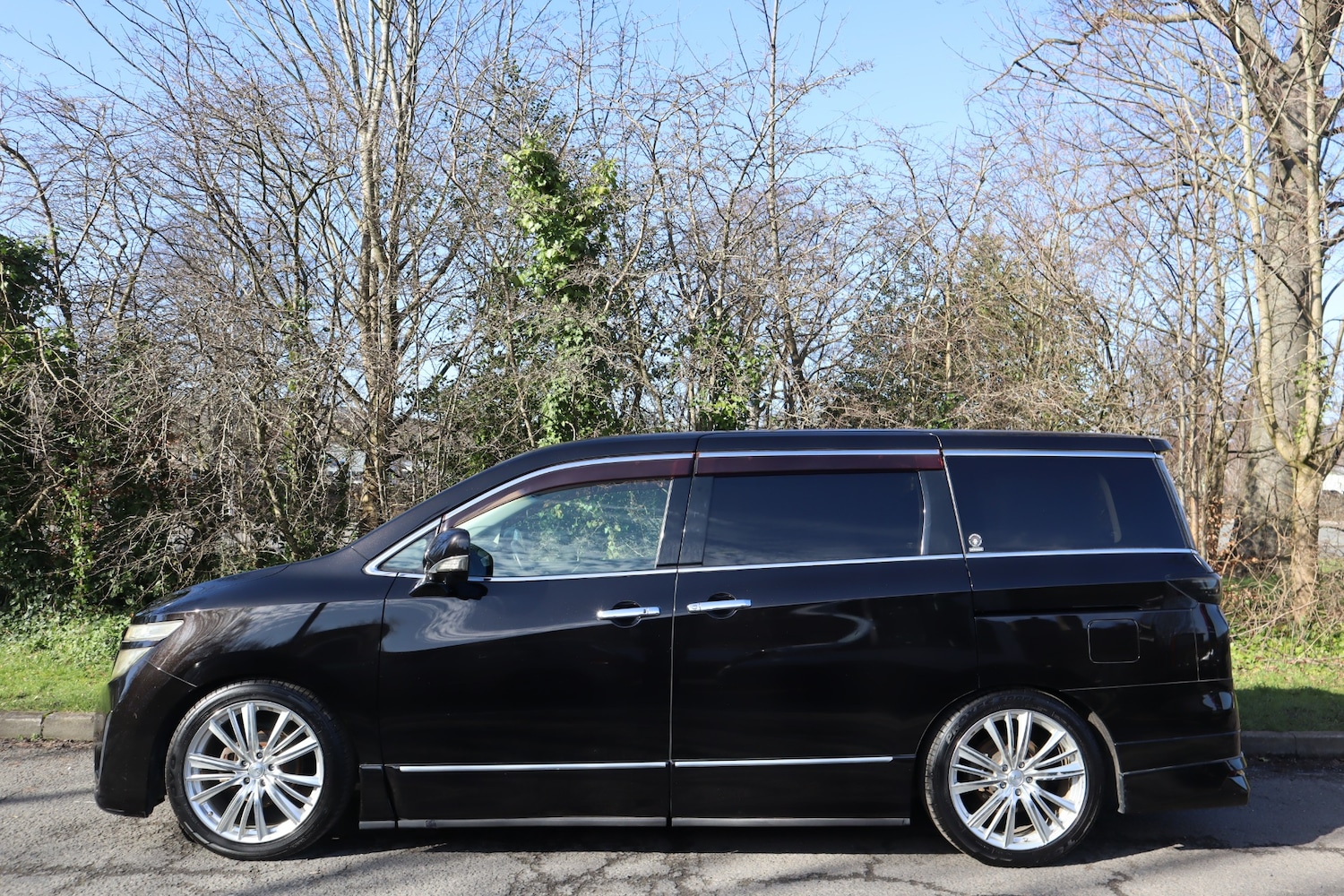 Used Nissan Elgrand 2010 for sale - 77738766: Photo 6