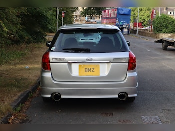 Used Subaru Legacy 2004 for sale - 79554356: Photo