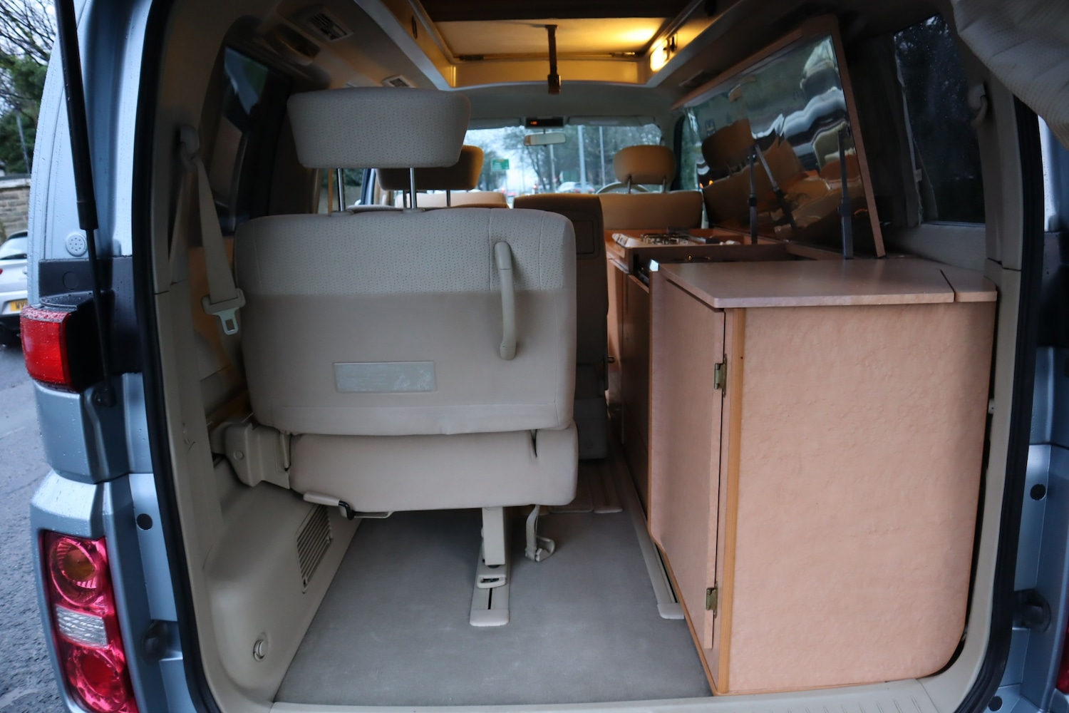 Used Nissan Elgrand 2006 for sale - 77175981: Photo 14