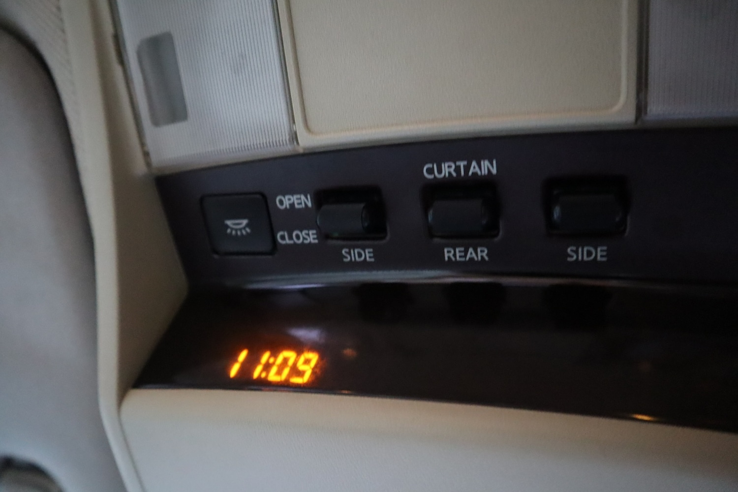 Used Nissan Elgrand 2006 for sale - 77175981: Photo 18