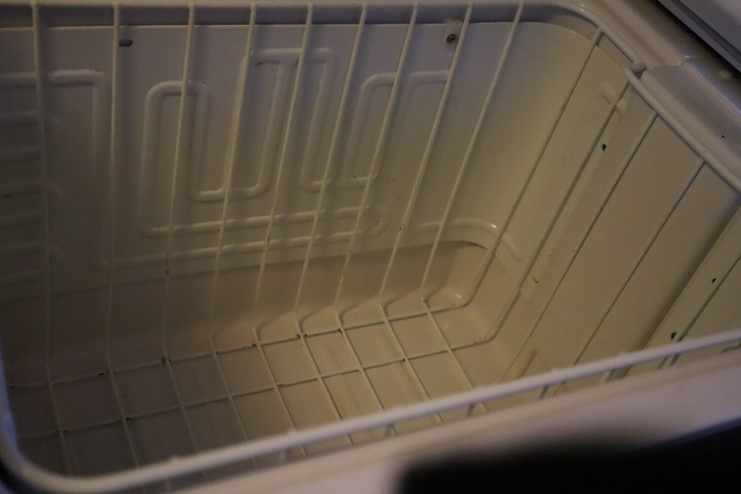 Used Nissan Elgrand 2006 for sale - 77175981: Photo 25