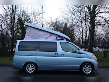 Used Nissan Elgrand 2006 for sale - 77175981: Photo