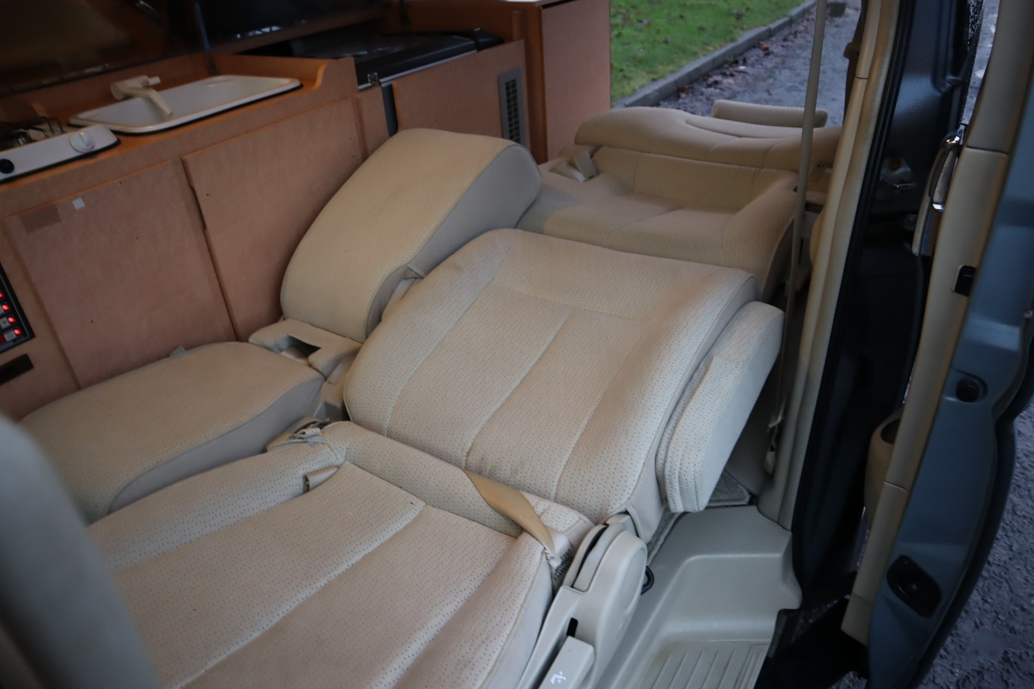 Used Nissan Elgrand 2006 for sale - 77175981: Photo 30