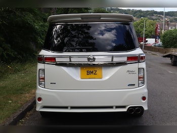 Used Nissan Elgrand 2010 for sale - 79094150: Photo