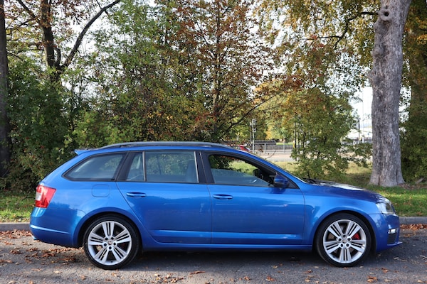 Used Skoda Octavia 2013 for sale - 76250735: Photo 2