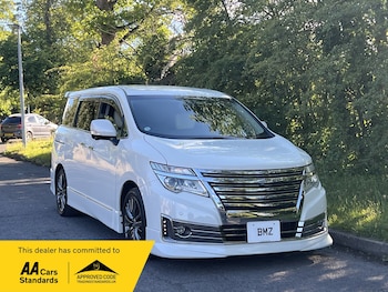 Used Nissan Elgrand 2015 for sale - 78867521: Photo