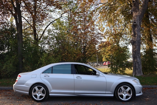 Used Mercedes-Benz S-Class 2007 for sale - 76250749: Photo 2