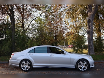 Used Mercedes-Benz S-Class 2007 for sale - 76250749: Photo 2