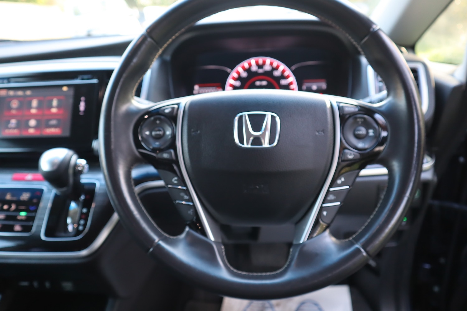 Used Honda Odyssey 2015 for sale - 78063135: Photo 16