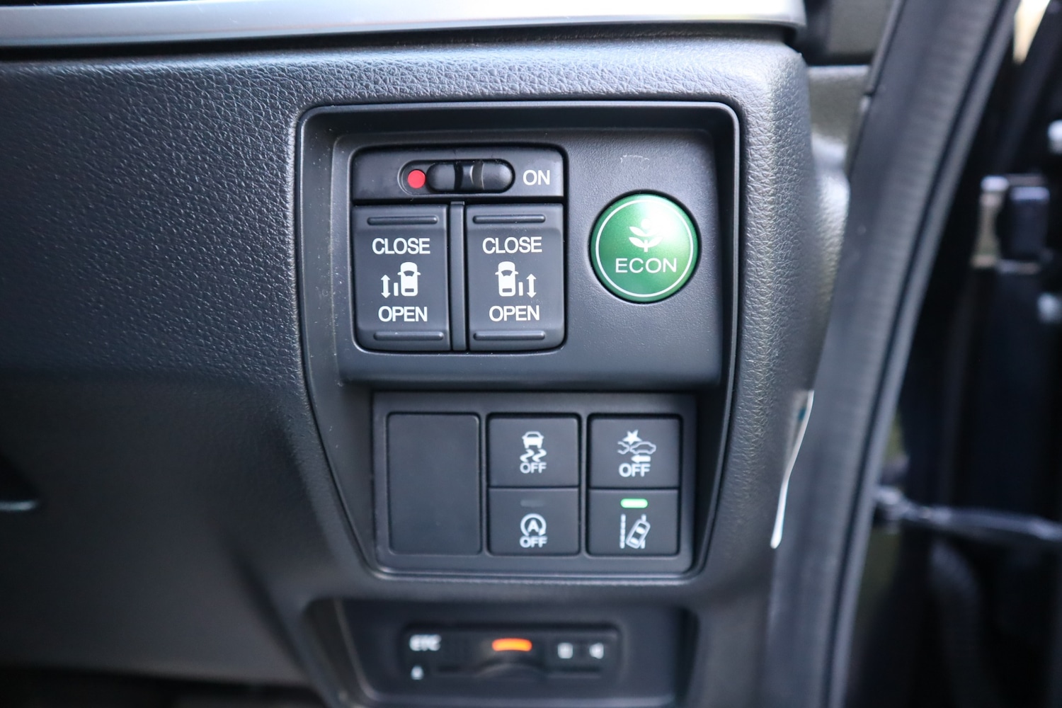 Used Honda Odyssey 2015 for sale - 78063135: Photo 22