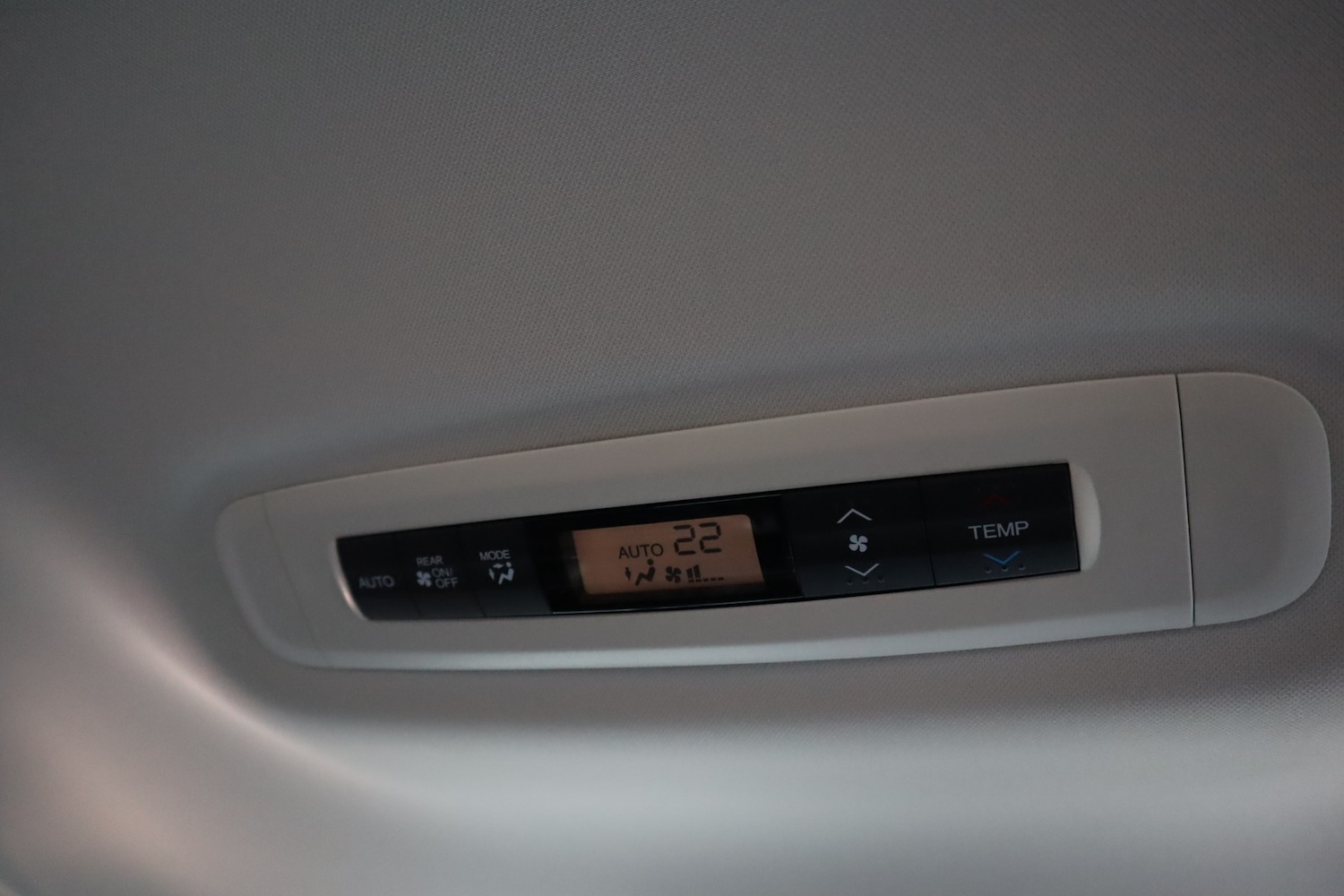 Used Honda Odyssey 2015 for sale - 78063135: Photo 24