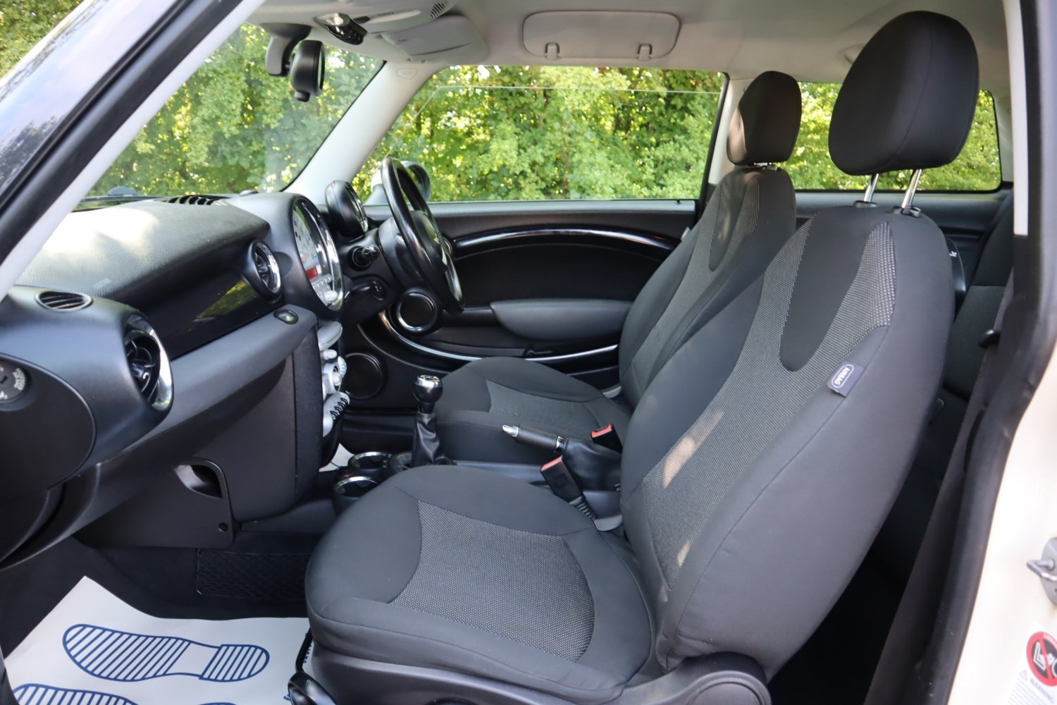 MINI Hatch 2010 (10) - 1.6 One 3dr - Image 12