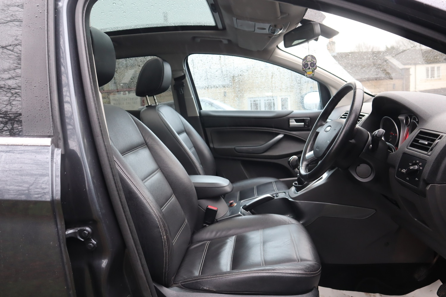 Used Ford Kuga 2010 for sale - 77278459: Photo 9