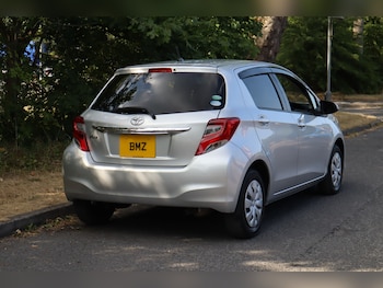 Used Toyota Yaris 2015 for sale - 79266961: Photo