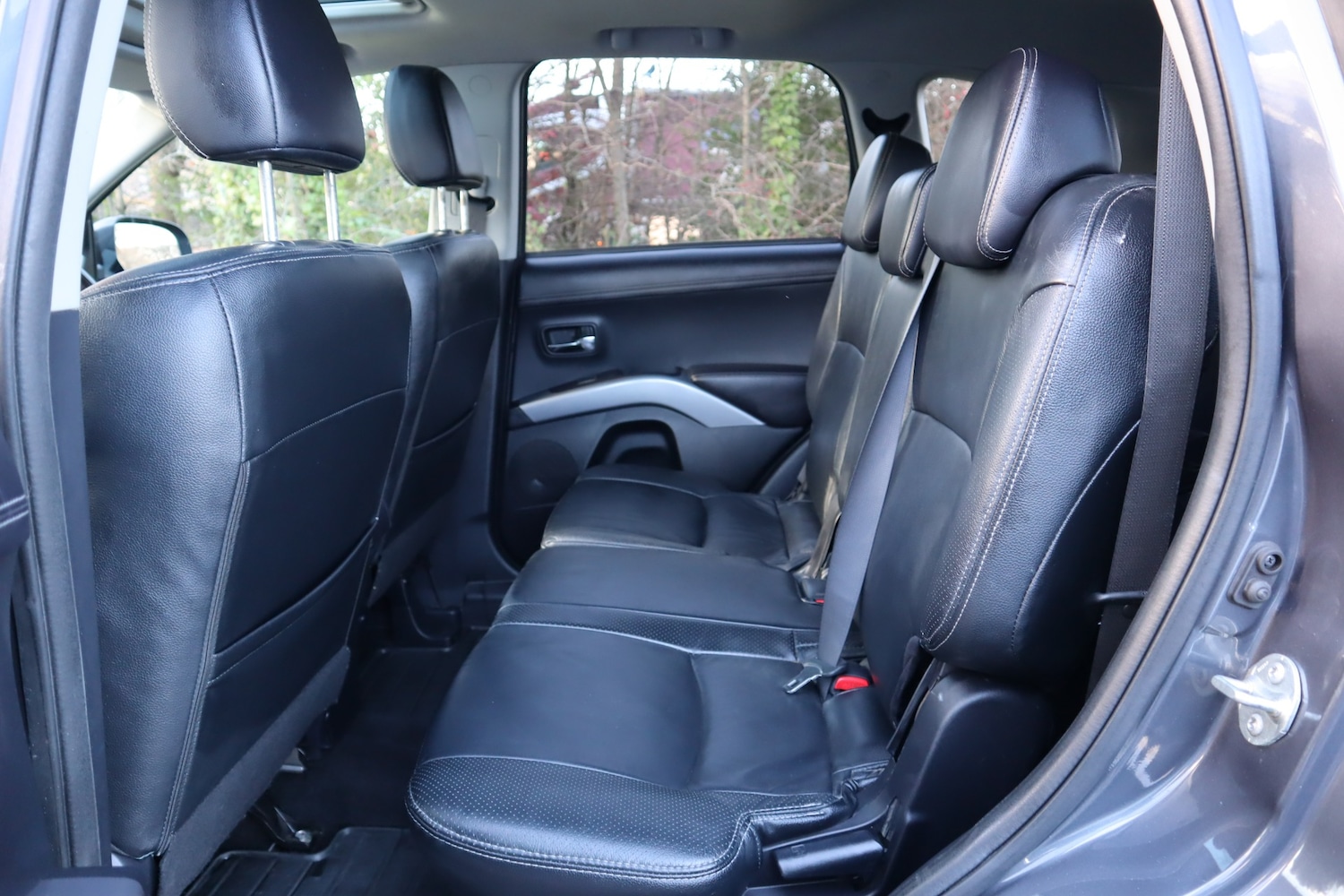 Used Mitsubishi Outlander 2012 for sale - 76700546: Photo 12