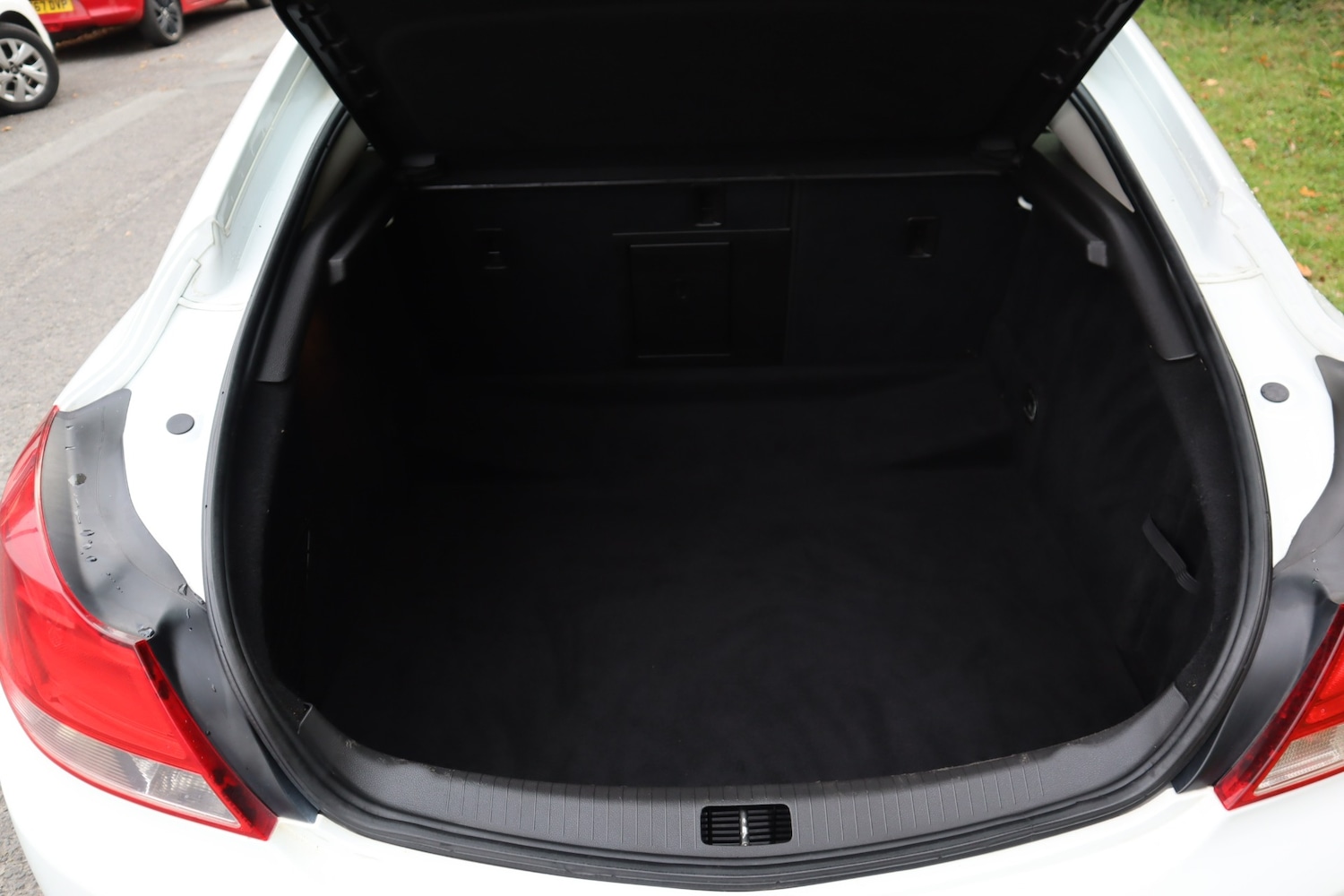 Used Vauxhall Insignia 2009 for sale - 76109836: Photo 13