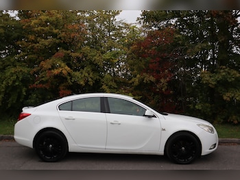 Used Vauxhall Insignia 2009 for sale - 76109836: Photo 2