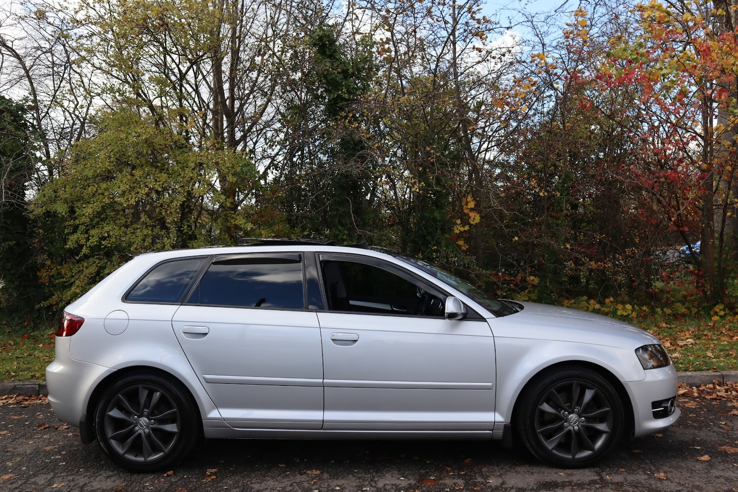 Used Audi A3 2011 for sale - 76397828: Photo 2