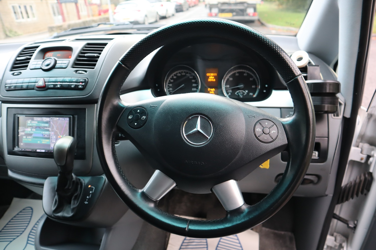 Used Mercedes-Benz V-Class 2008 for sale - 76135840: Photo 16