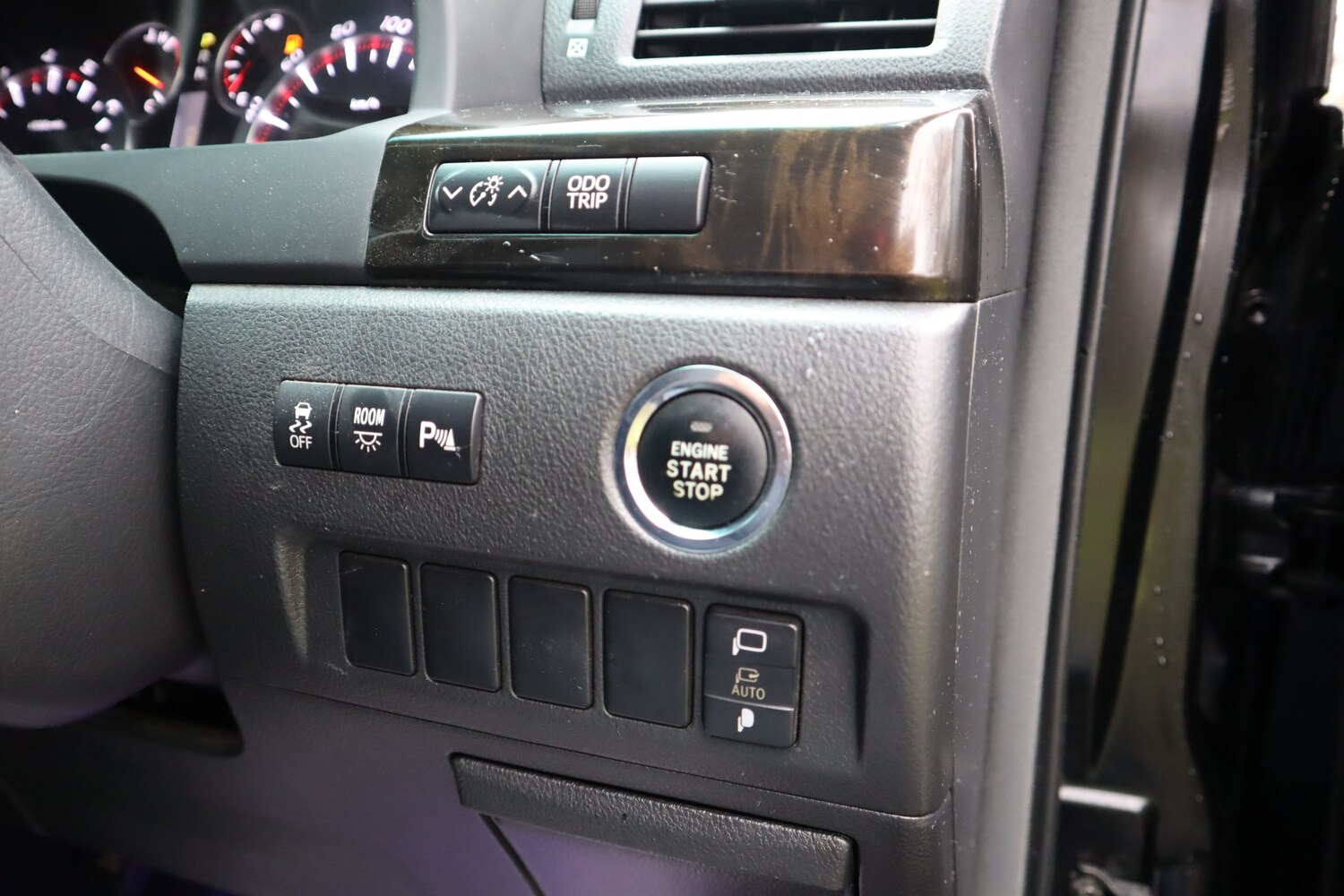 Used Toyota Vellfire 2010 for sale - 77479923: Photo 20