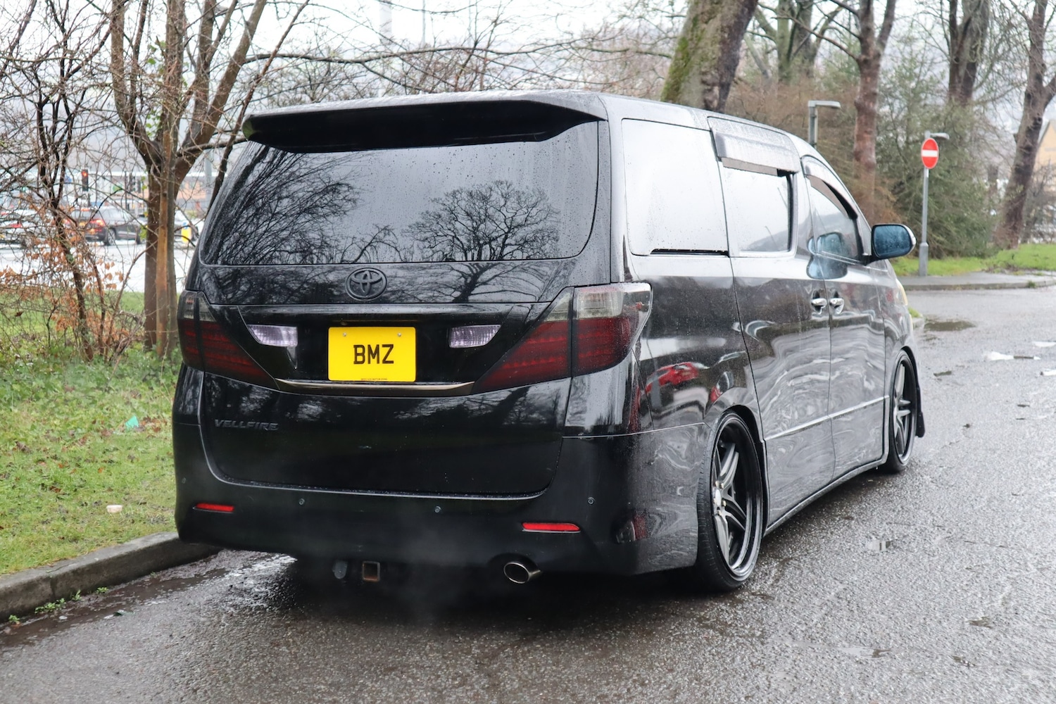 Used Toyota Vellfire 2010 for sale - 77479923: Photo 3