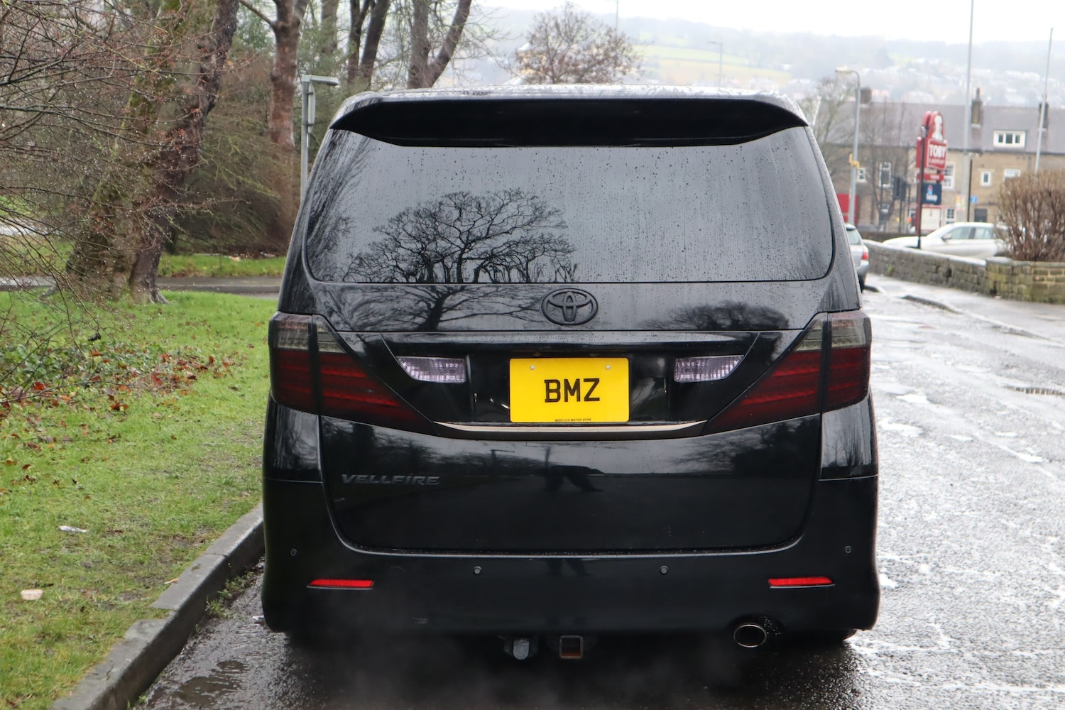 Used Toyota Vellfire 2010 for sale - 77479923: Photo 4