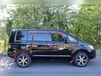 Used Mitsubishi Delica 2007 for sale - 79159579: Photo